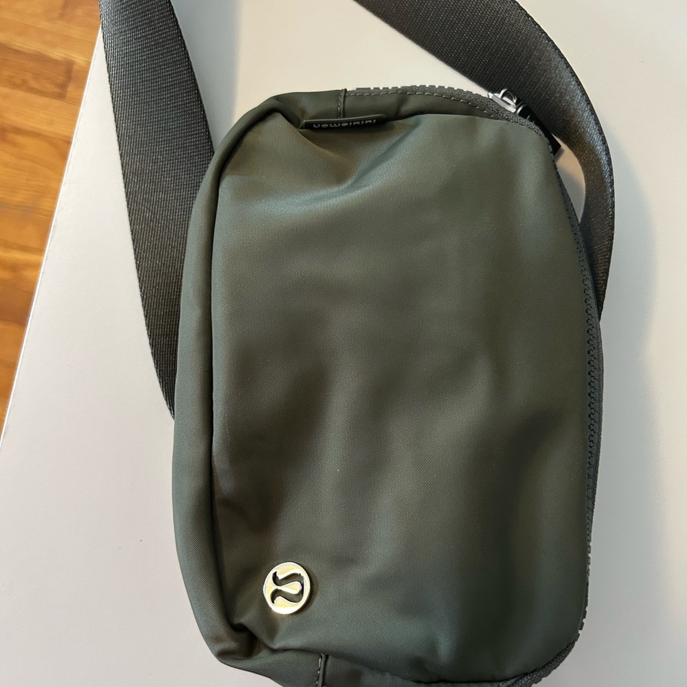 Lululemon Athletica Belt Bag